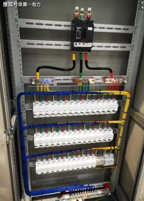 配電箱安裝、材質與質量要求詳解 配電開關控制設備規范全解析